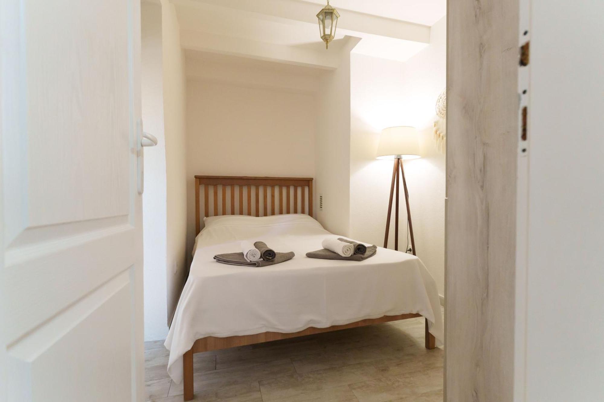 Appartamento Lara Free Parking Skadarlija Belgrado Esterno foto
